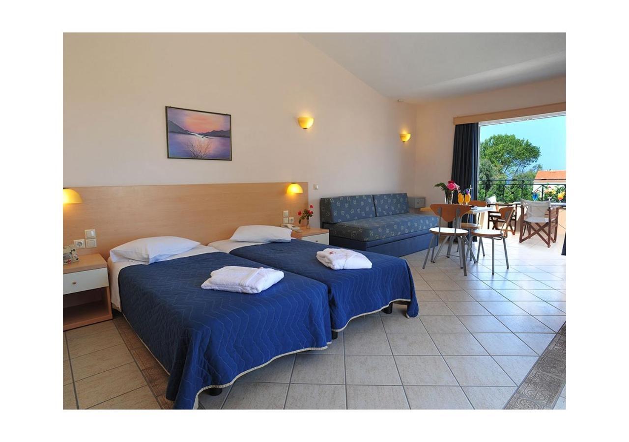 Thinalos Aparthotel Acharavi  Exterior foto